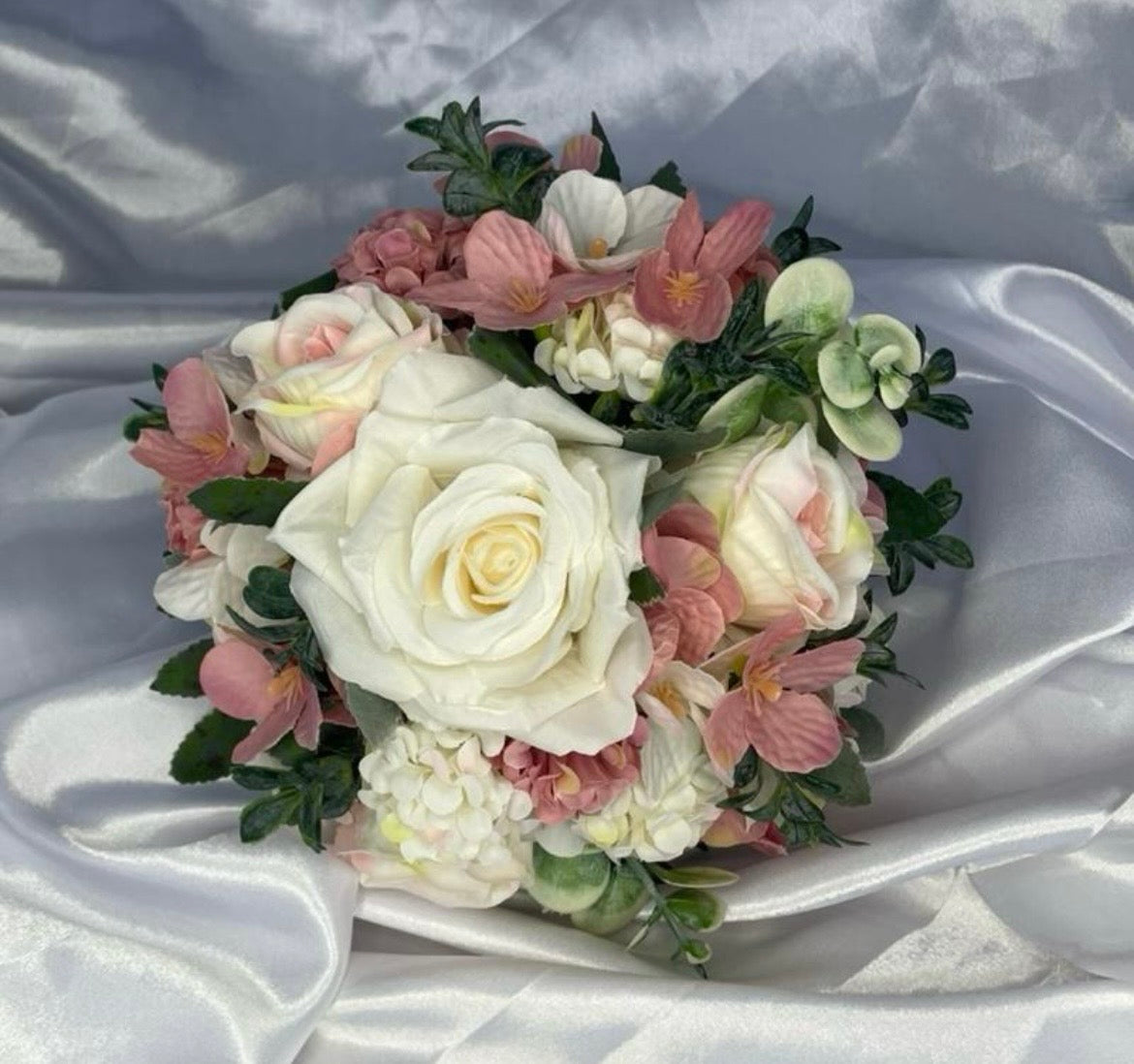 White & Pink Rose 7 inch Bouquet