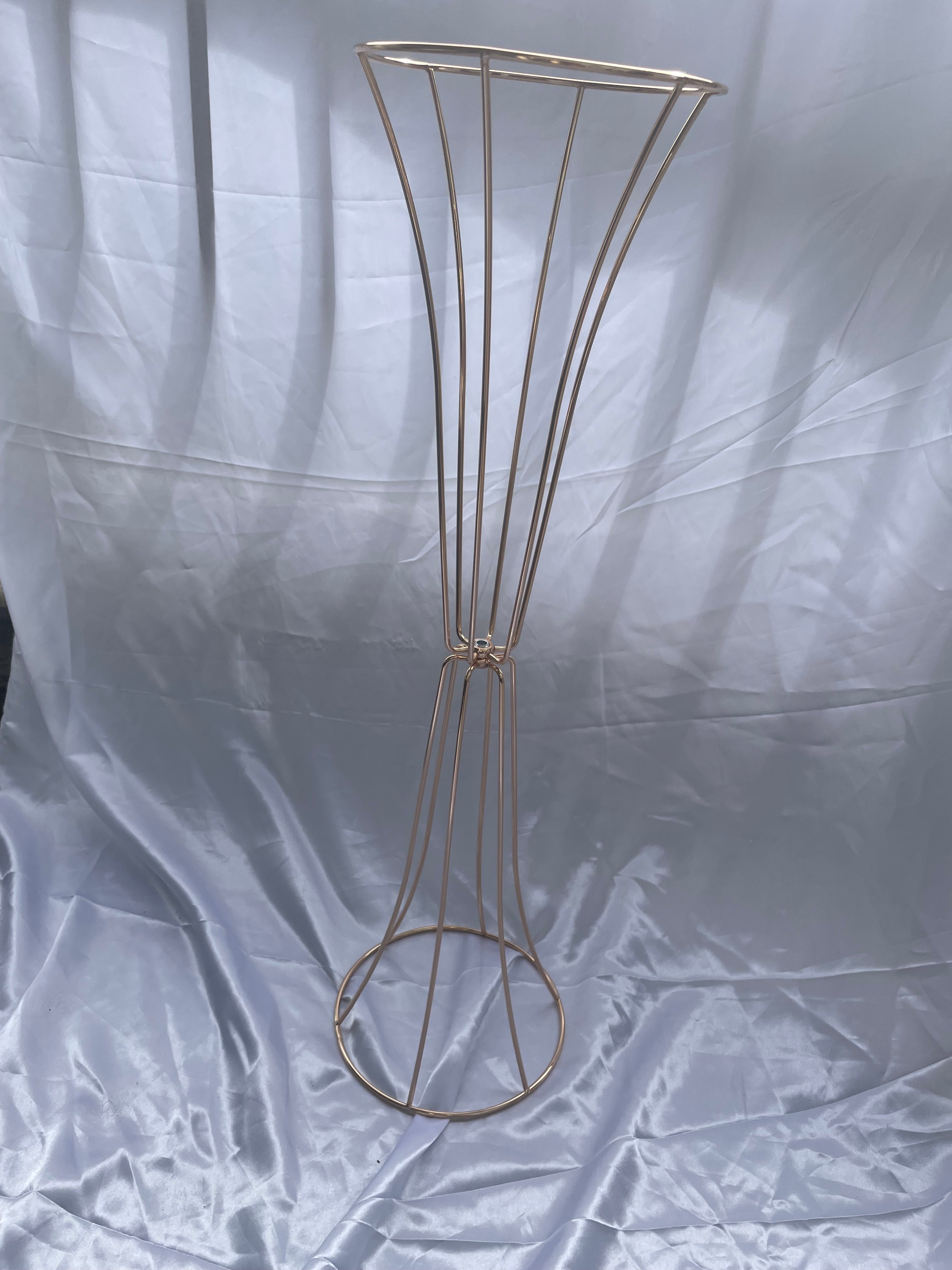 Gold Style Metal Flower Stand for Weddings / Ceremonies / Events 70cm