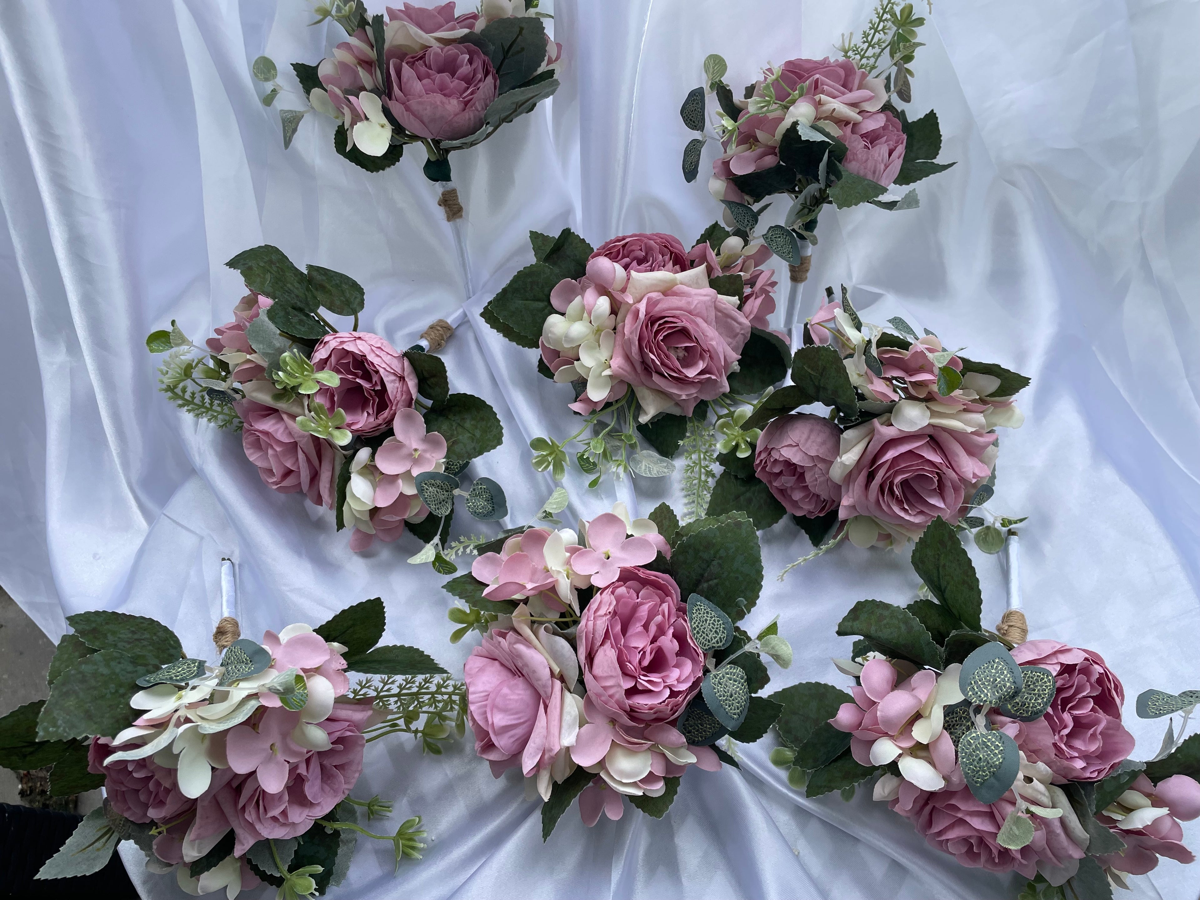 Pastel Pink Peony Pew End / Posey