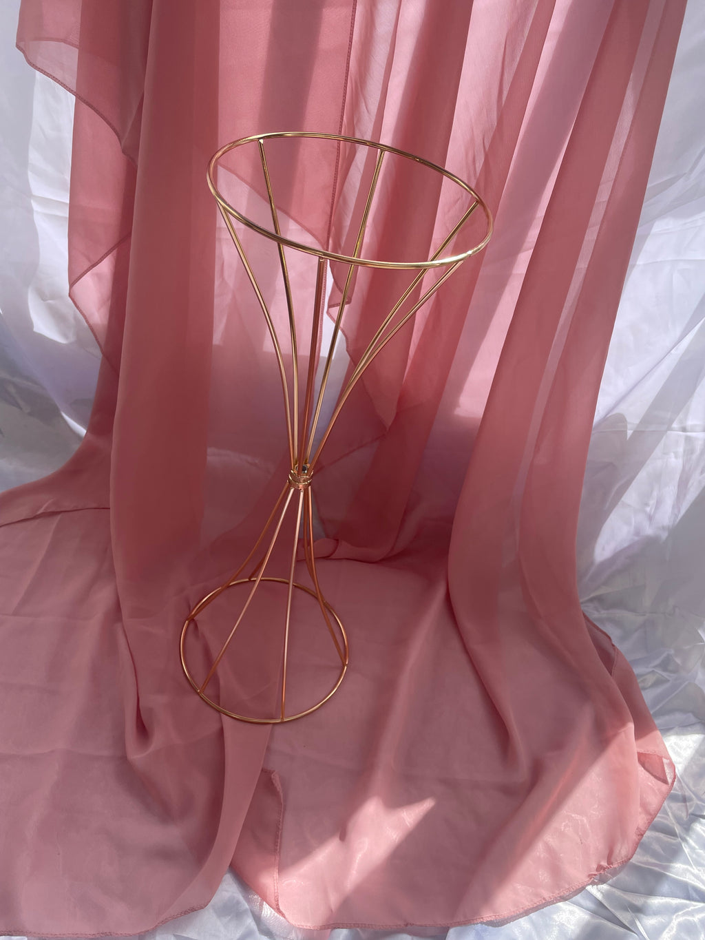 Gold Style Metal Flower Stand for Weddings / Ceremonies / Events 50cm