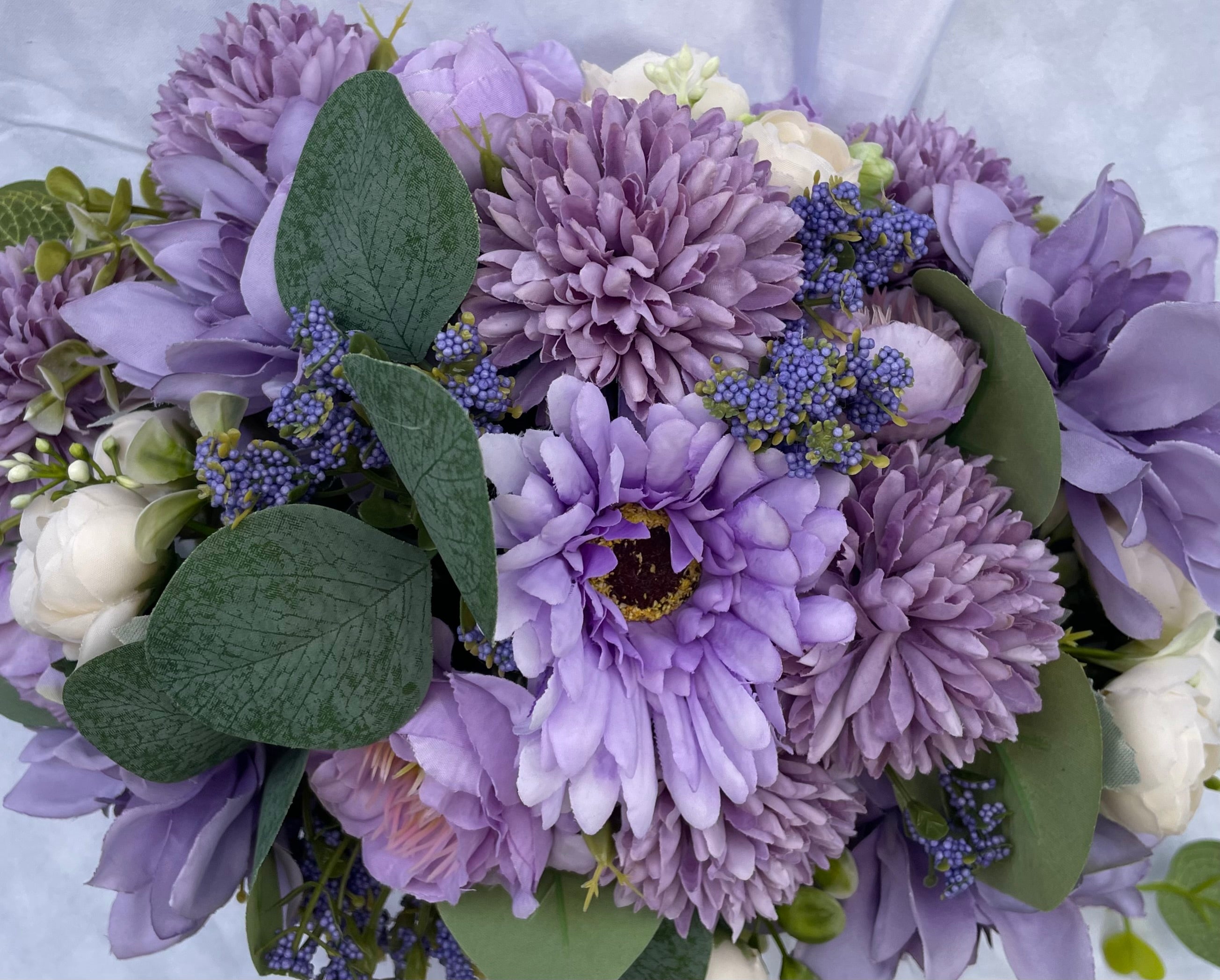 Purple / Lilac Flower Floor Aisle Arrangement