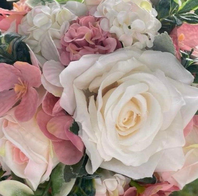 White & Pink Rose 7 inch Bouquet