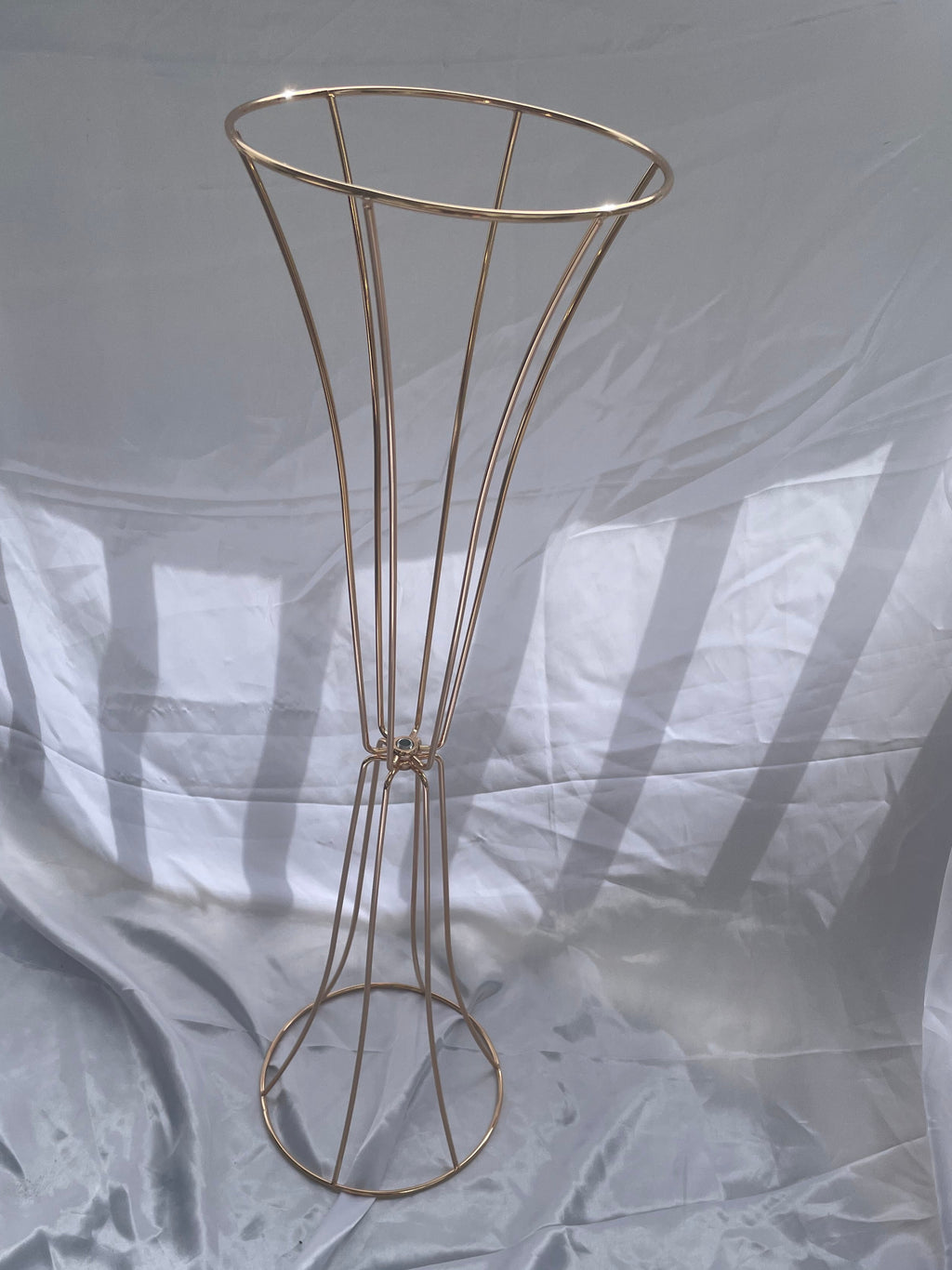 Gold Style Metal Flower Stand for Weddings / Ceremonies / Events 70cm