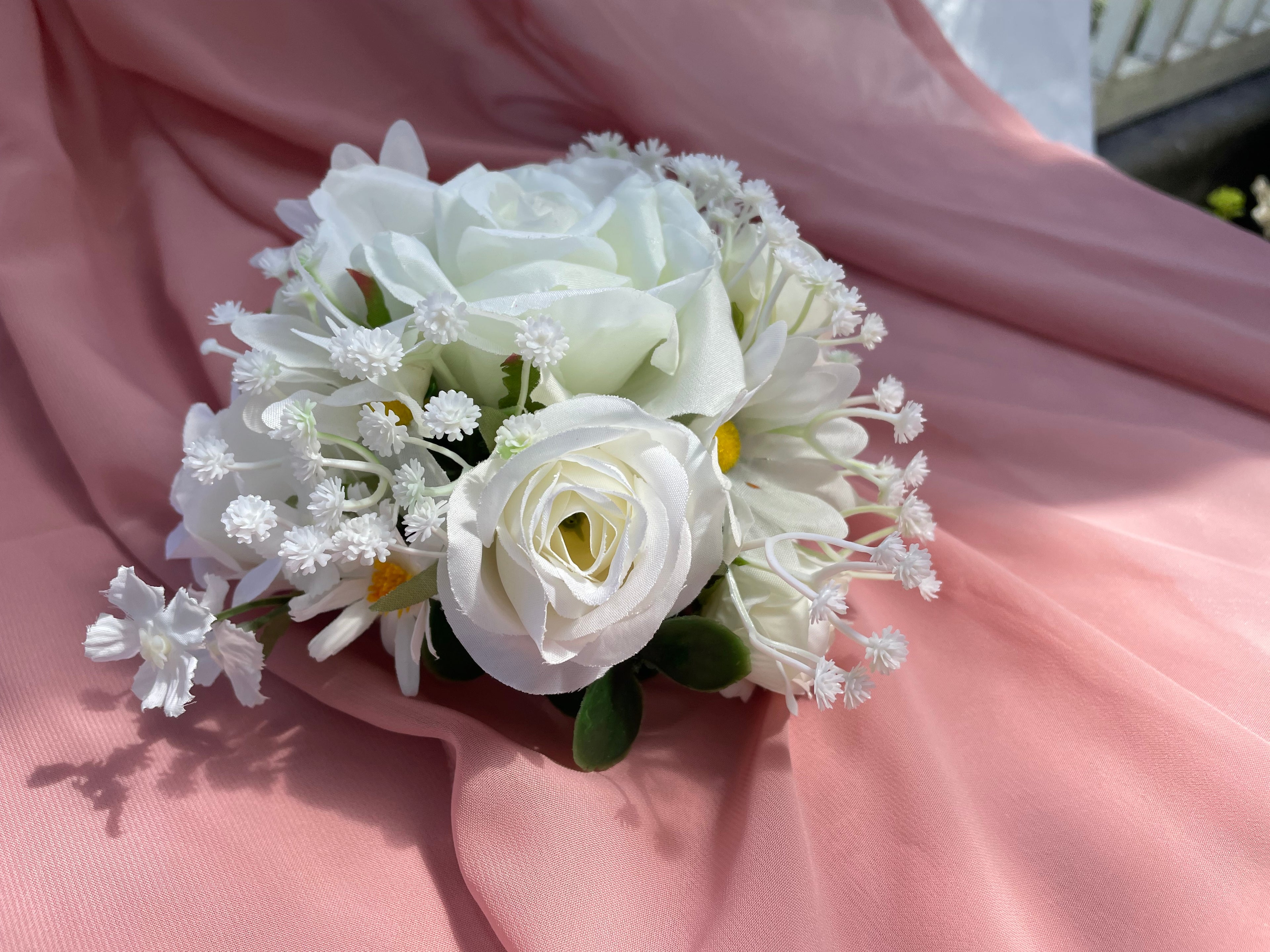 6 inch white wedding venue arrangements