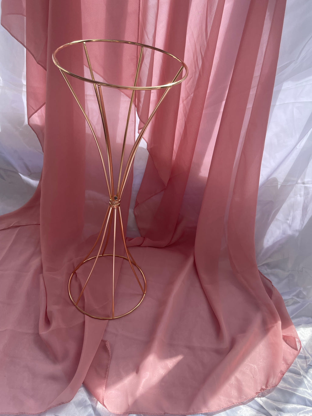Gold Style Metal Flower Stand for Weddings / Ceremonies / Events 50cm
