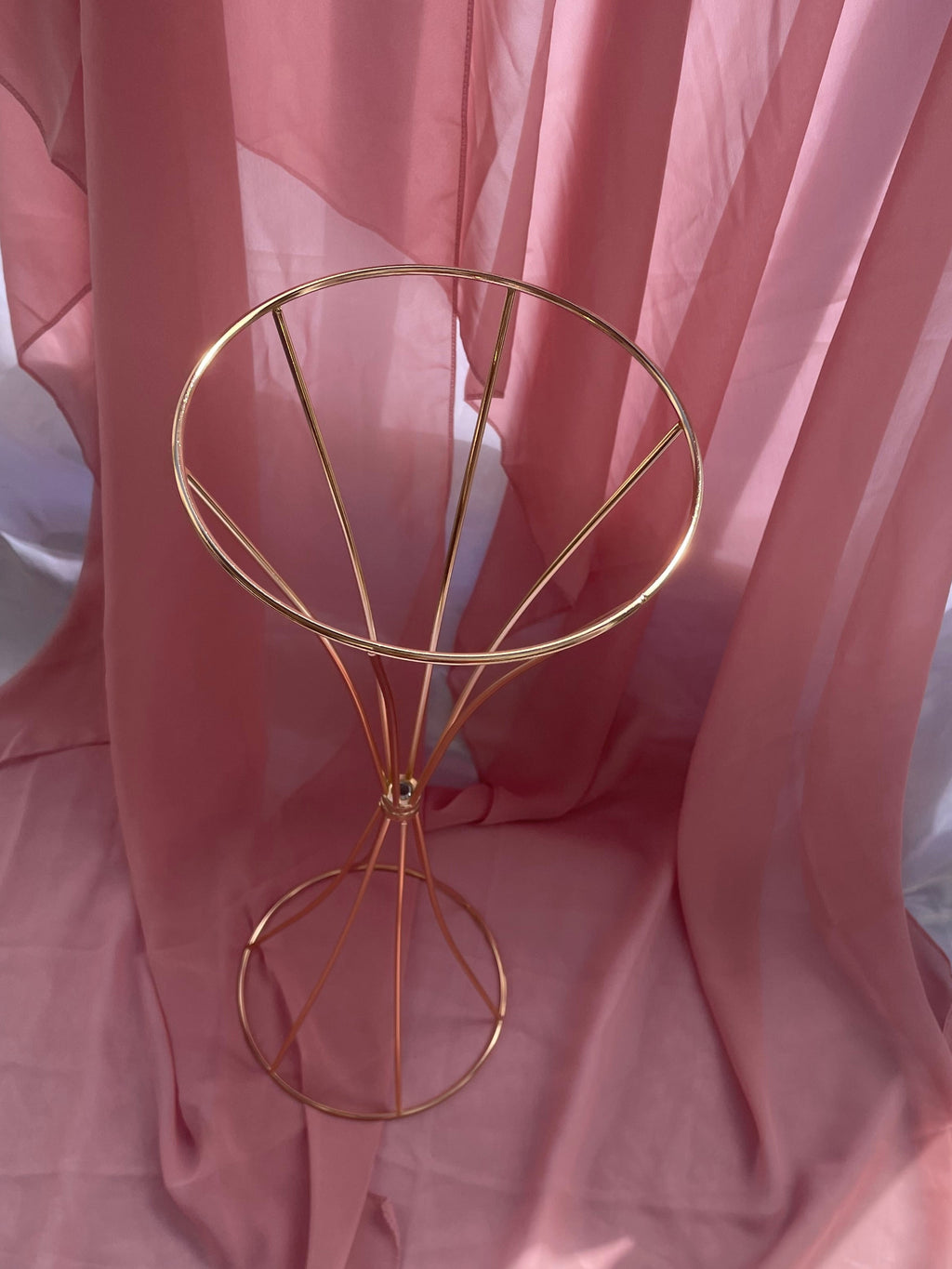 Gold Style Metal Flower Stand for Weddings / Ceremonies / Events 50cm