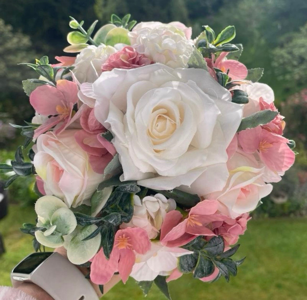 White & Pink Rose 7 inch Bouquet