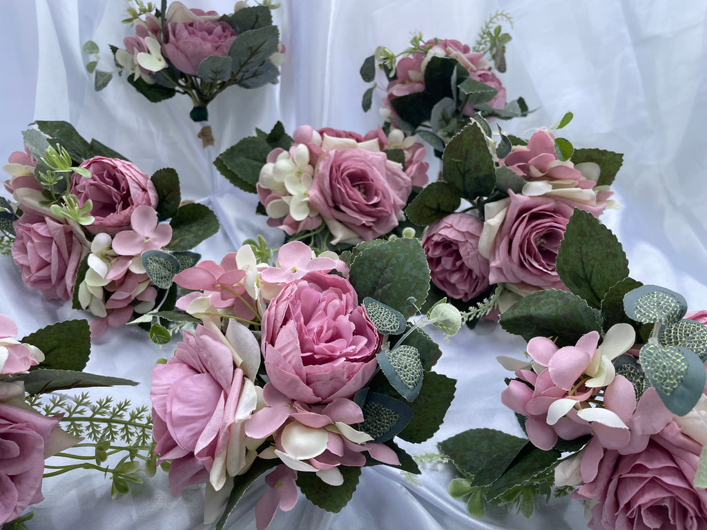 Pastel Pink Peony Pew End / Posey